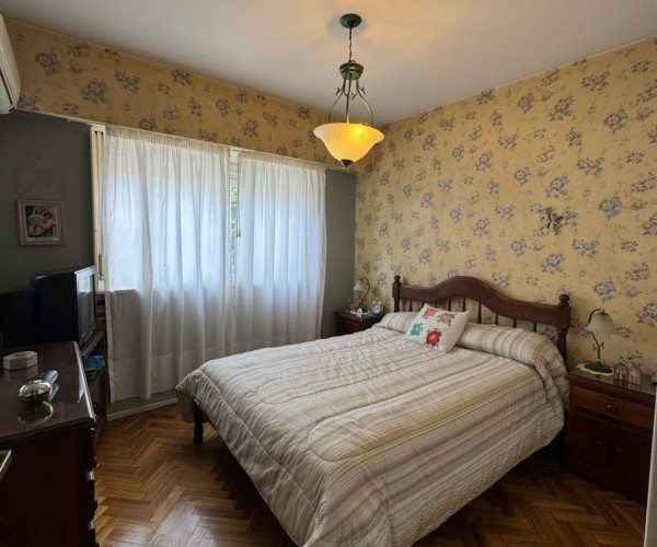 PISO LINDO DE 3 DORMTORIOS