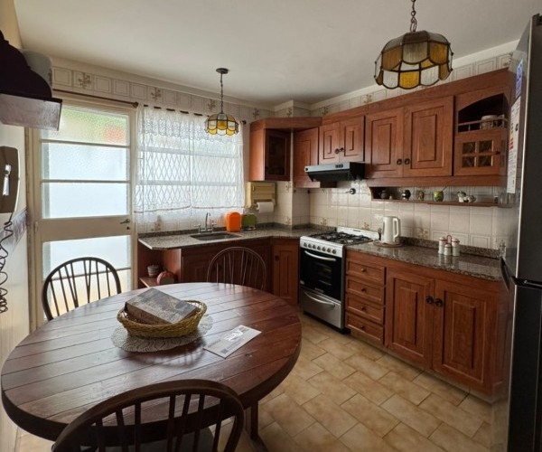 PISO LINDO DE 3 DORMTORIOS