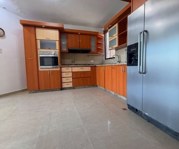 APPARTEMENT EXCLUSIF EN VENEZUELA Á BARQUISIMETO 
