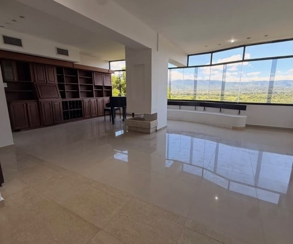 APPARTEMENT EXCLUSIF EN VENEZUELA Á BARQUISIMETO 