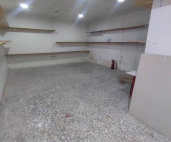 BONITO LOCAL EN ELCHE 